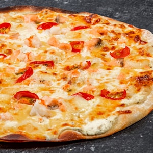 Фото товара 'Пицца с лососем и креветками'