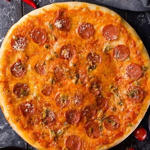 Фото товара 'Пицца с колбасками пепперони'