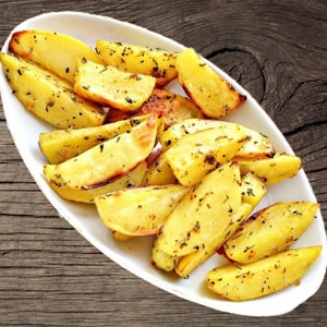 Фото товара 'Картофельные дольки с тимьяном и чесноком'