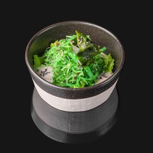 Фото товара 'Традиционный японский салат с водорослями 